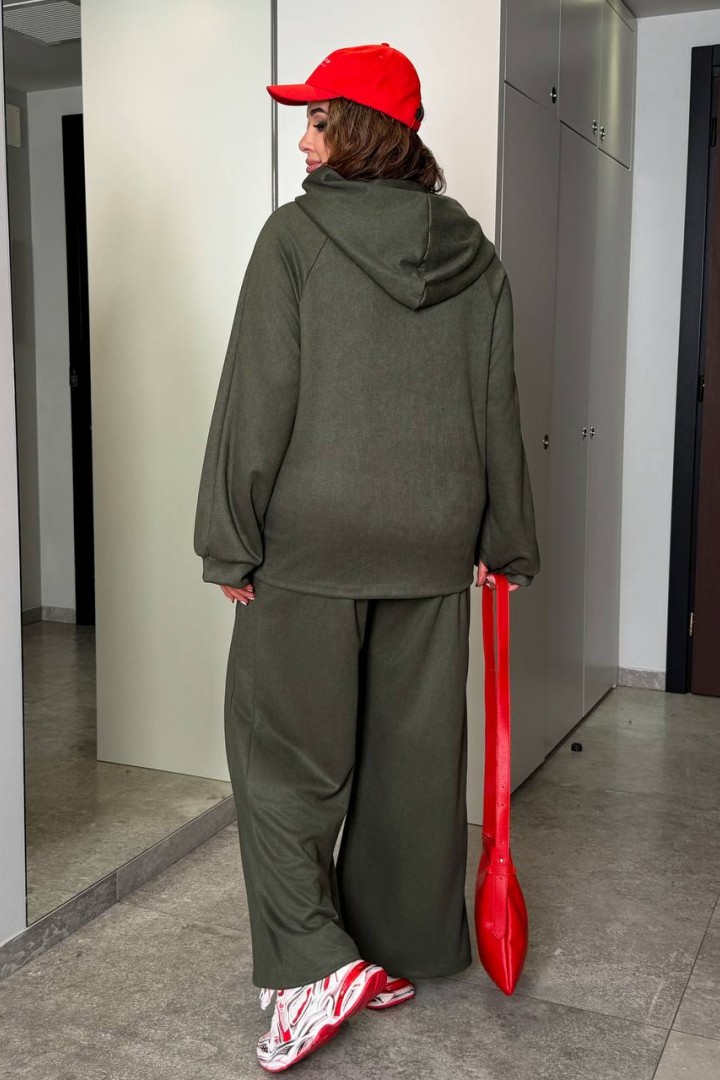 Замшевый костюм MA-N2159A1000