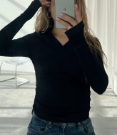 Лонгслив с V-образным вырезом MIK-5143A150