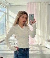 Лонгслив с V-образным вырезом MIK-5143A150