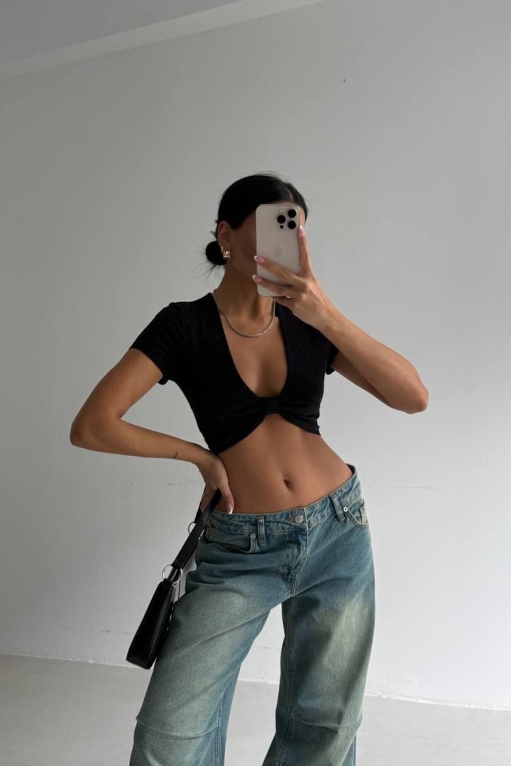 Женский топ с узлом спереди MIK-5179A190