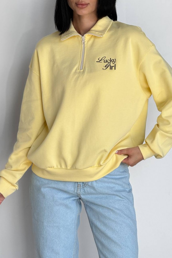 Свитшот с вышивкой UNO-072A690