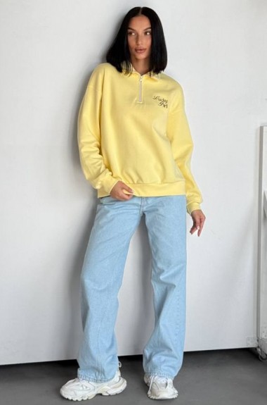 Свитшот с вышивкой UNO-072A690