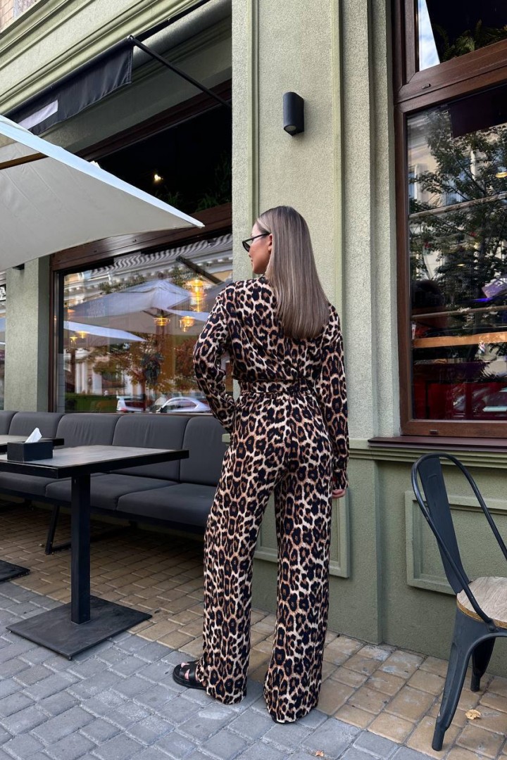 Костюм лео IRS-131A680