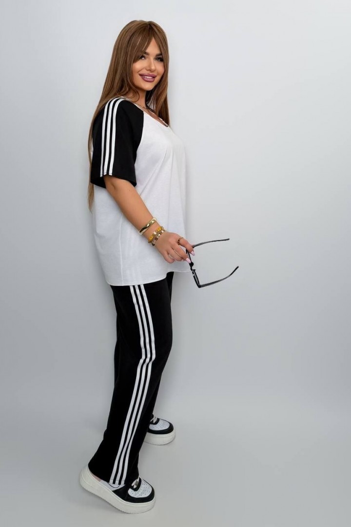 Спортивный костюм с лампасами AD-7983.1A500