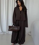 Костюм с коротким пиджаком  VOL-689A580