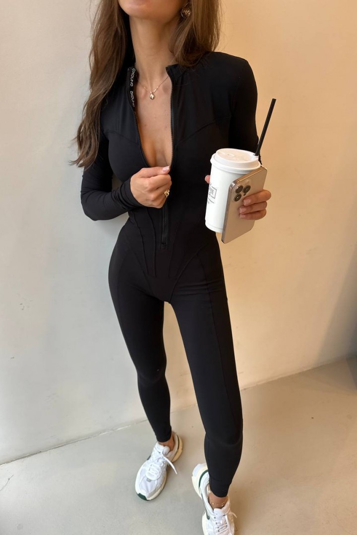 Комбинезон с акцентными швами NK-642A500