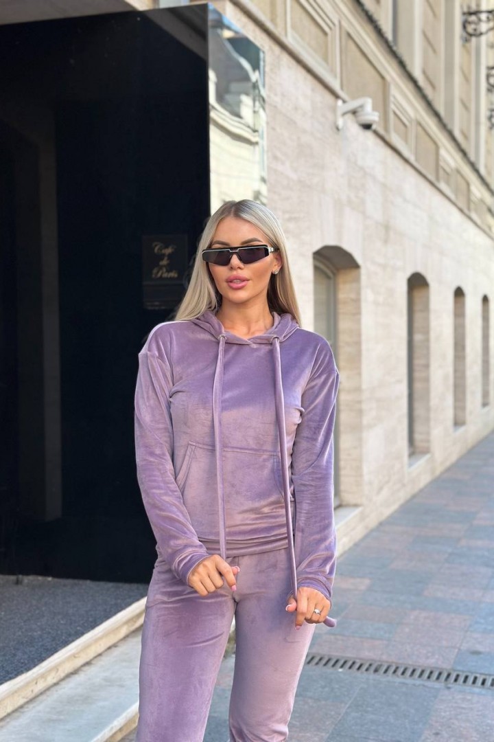 Спортивный костюм женский велюровый  IND-2053A500