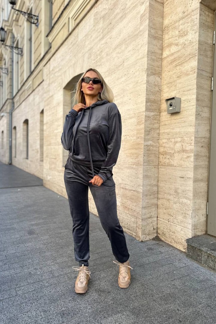 Спортивный костюм женский велюровый  IND-2053A500