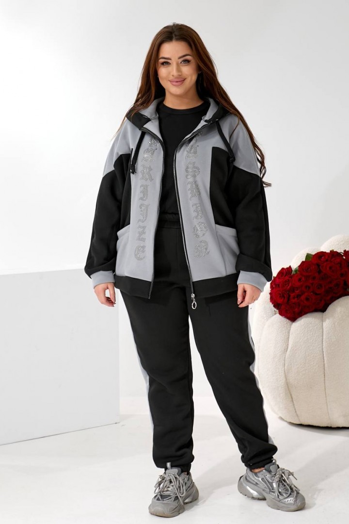 Стильный прогулочный костюм MOV-337A800