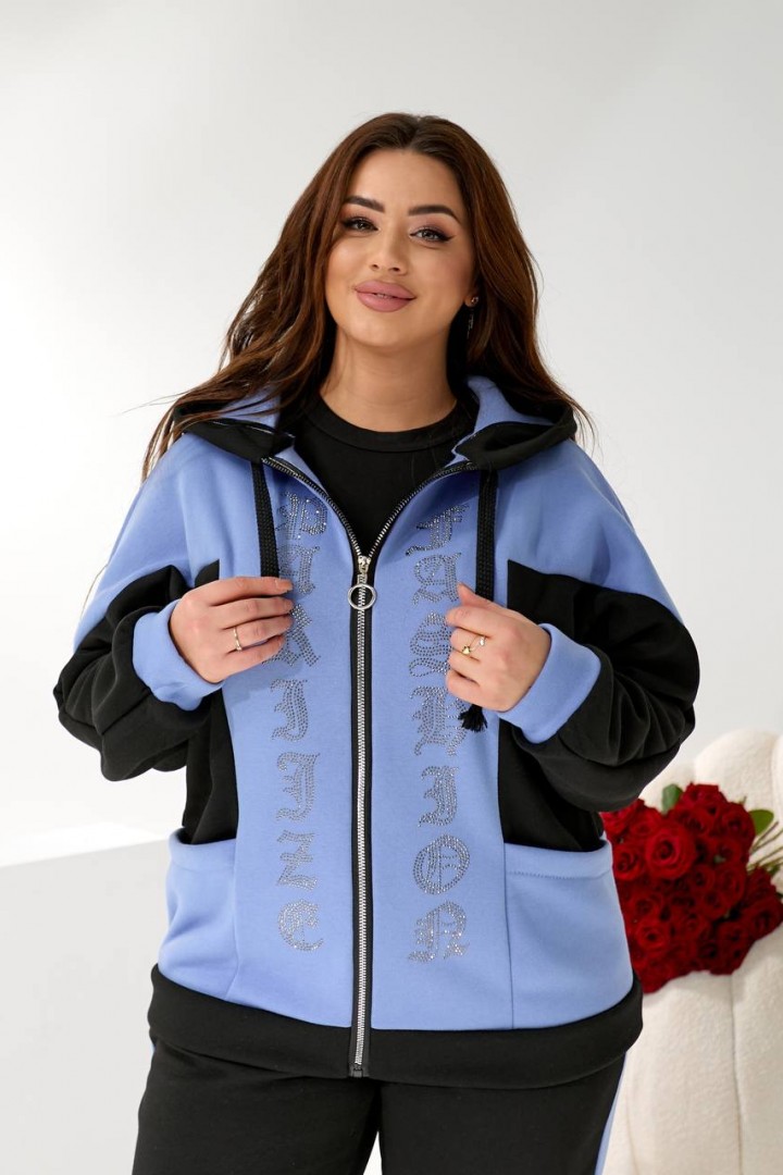 Стильный прогулочный костюм MOV-337A800