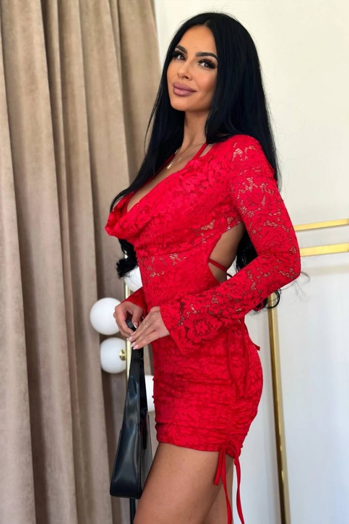 Кружевное платье YLM-599A530