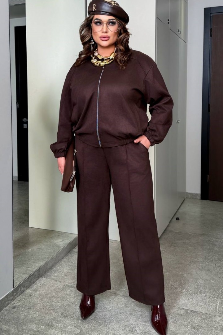 Замшевый костюм YBY-916A930