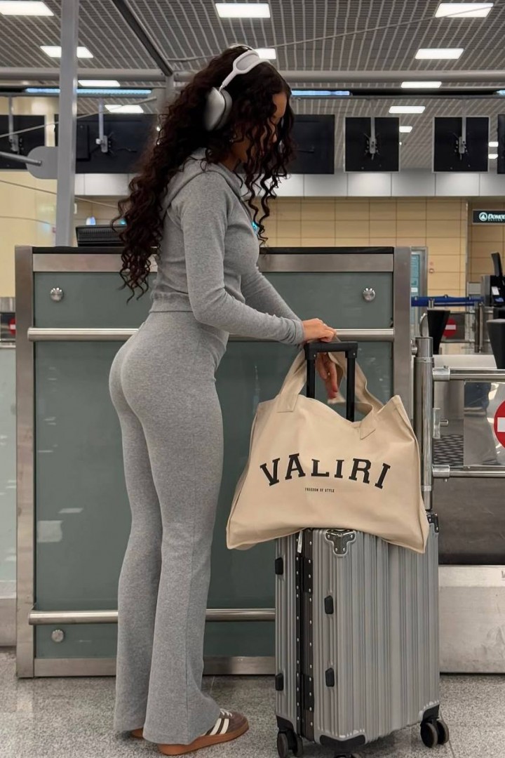 Жіночий зручний костюм DMP-A7142A420