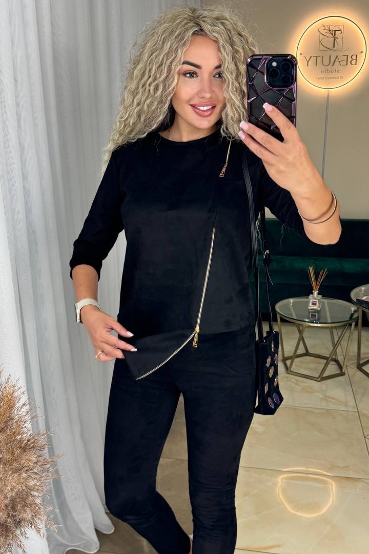 Замшевый брючный костюм IND-1058A550