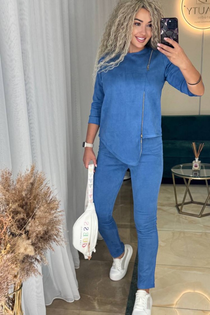 Замшевый брючный костюм IND-1058A550