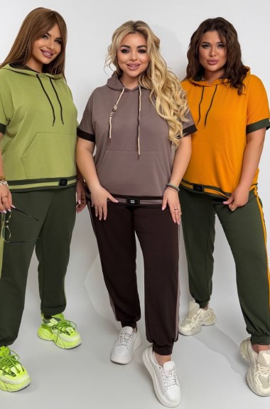 Спортивний костюм LZ-L962A700 Спортивний костюм LZ-L962A700