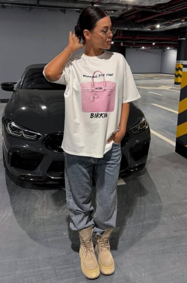 Белая футболка с модным принтом ELZ-016A350