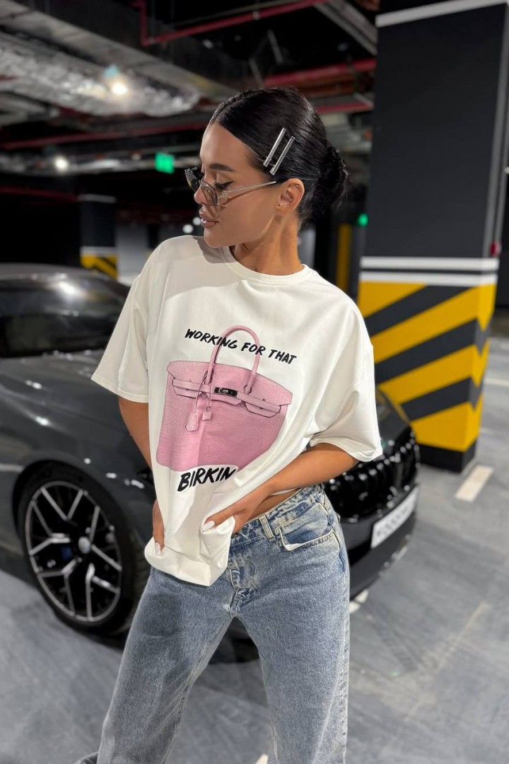 Белая футболка с модным принтом ELZ-016A350