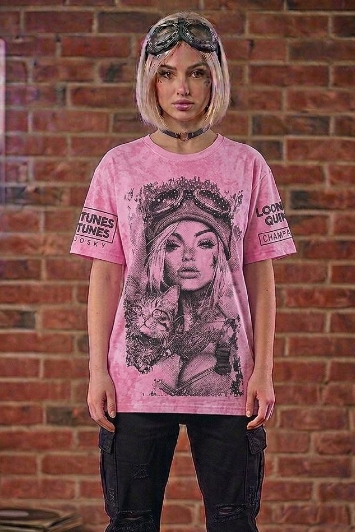 Футболка женская оверсайз с принтом  MIK-71A380