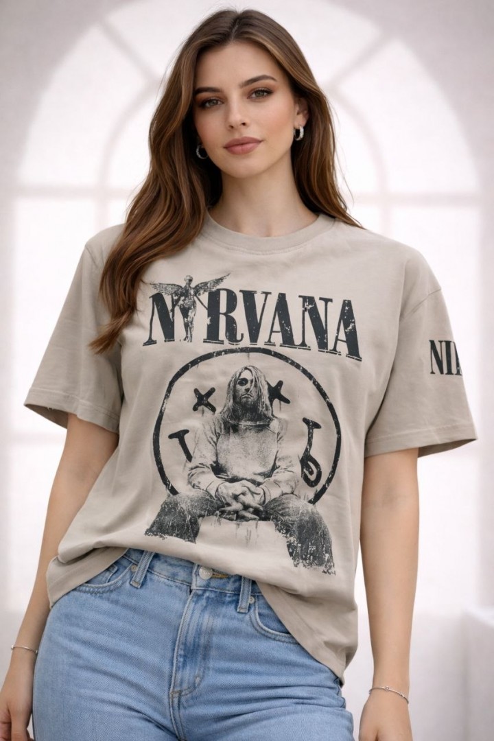 Базовая футболка oversize MIK-67A340