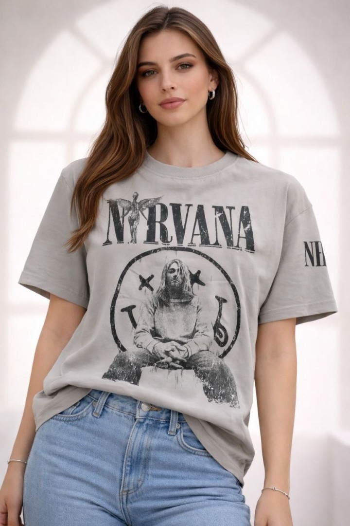 Базовая футболка oversize MIK-67A340