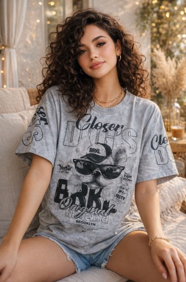 Футболка oversize со стильным накатом MIK-40A380