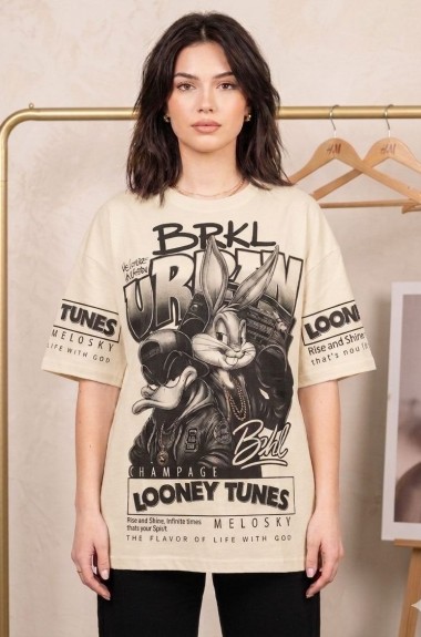 Футболка oversize со стильным накатом MIK-14A360