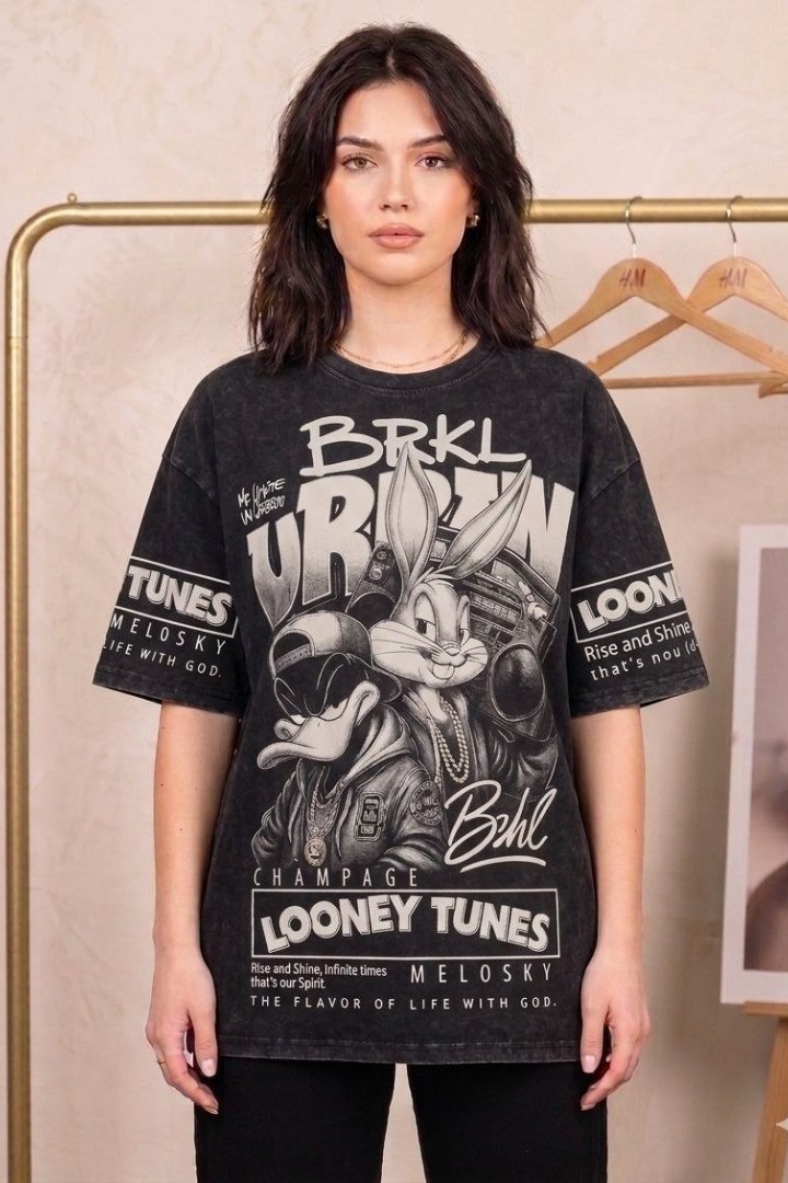 Футболка oversize со стильным накатом MIK-14A360