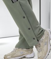 Спортивный прогулочный костюм женский  AS-542A800