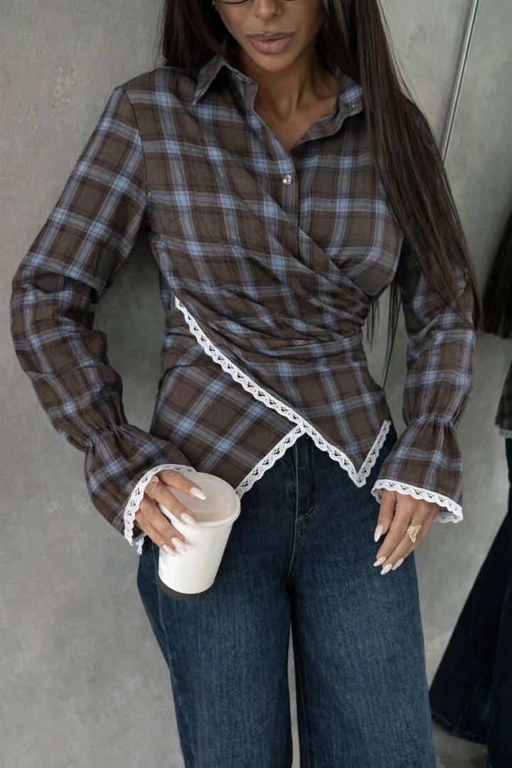 Стильна сорочка з мереживом VOL-742A580