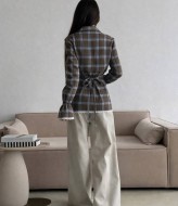 Стильна сорочка з мереживом VOL-742A580