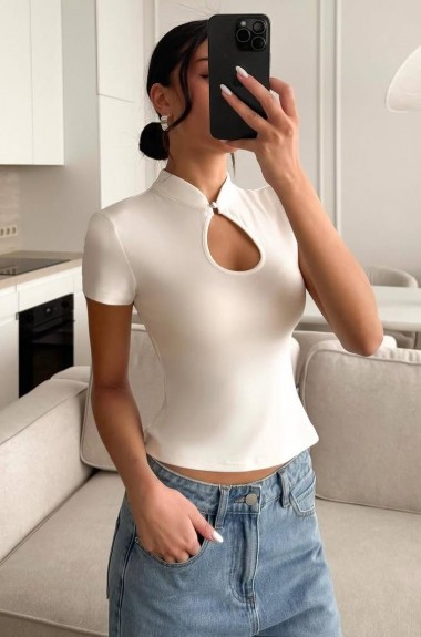 Футболка с вырезом  STB-051A299