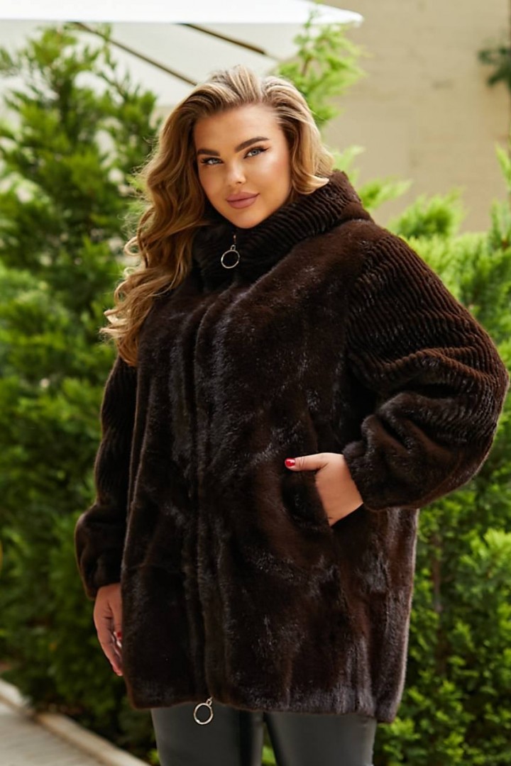 Жіноча шуба MAX-955A1650