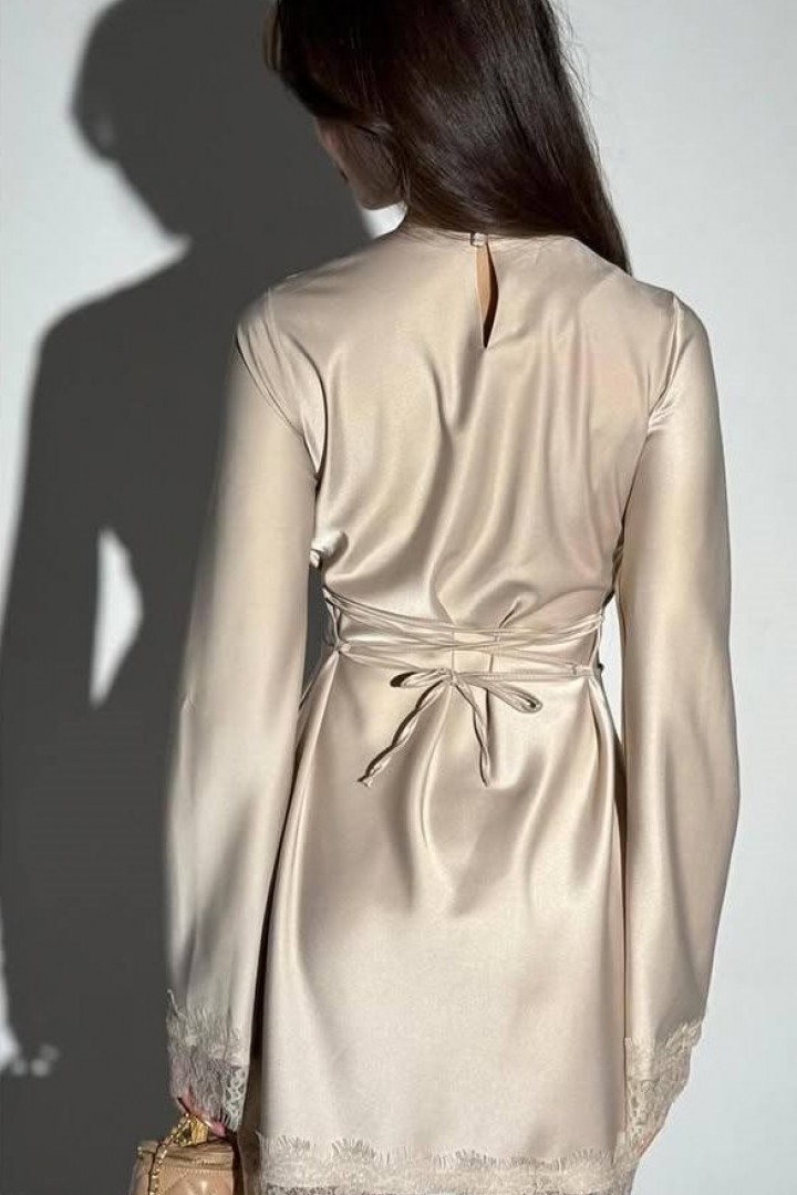 Элегантное платье с кружевом VOL-724A500