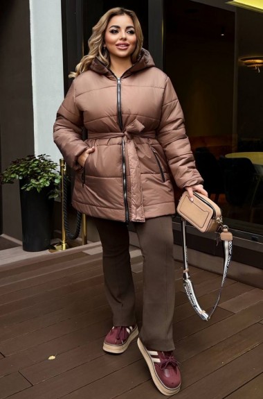 Зимняя куртка с поясом LOU-1599A1000 Зимняя куртка с поясом LOU-1599A1000