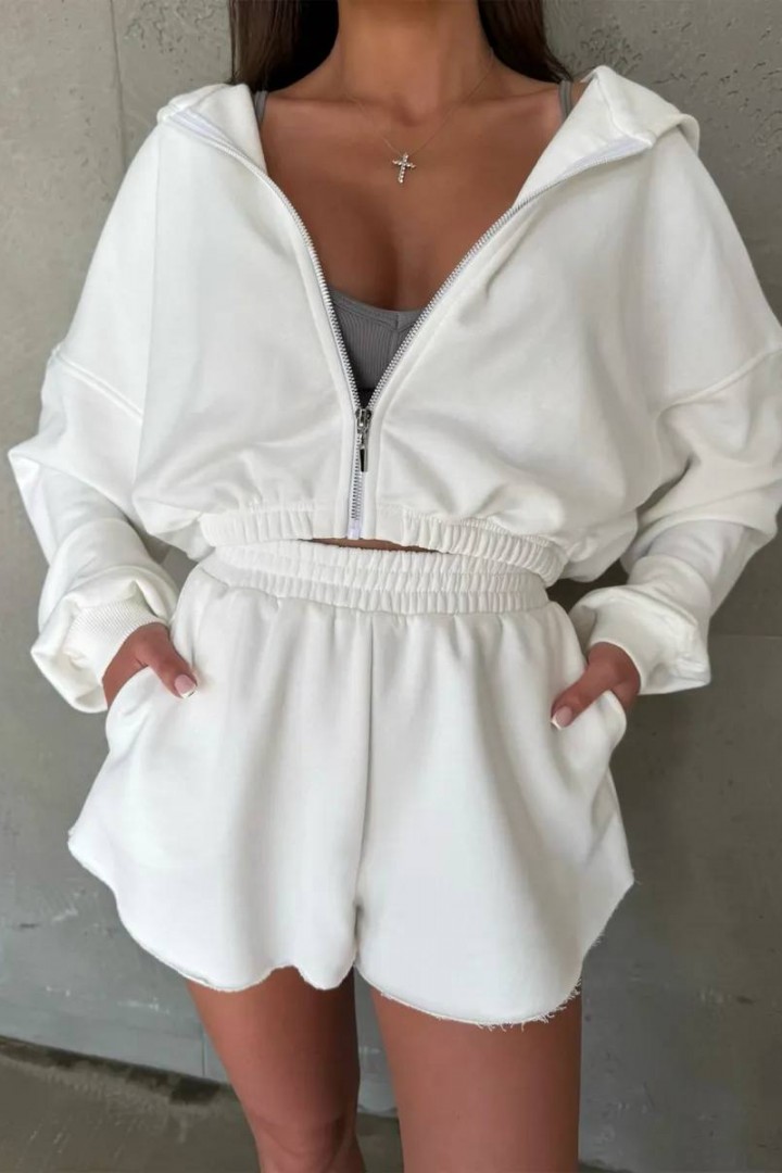 Костюм спортивный с шортами MEB-277A500