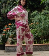 Костюм с ярким принтом  SOL-3047A800