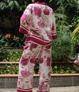 Костюм с ярким принтом  SOL-3047A800