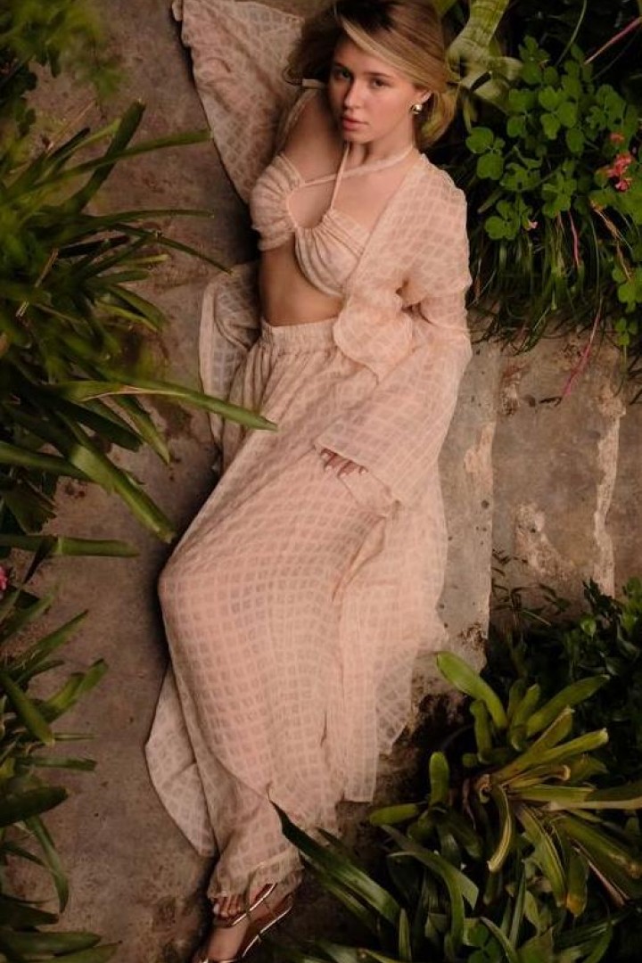 Костюм  тройка  с накидкой  SOL-3048A1000