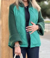 Кофта куртка с широкими рукавами  BAV-1051A950 