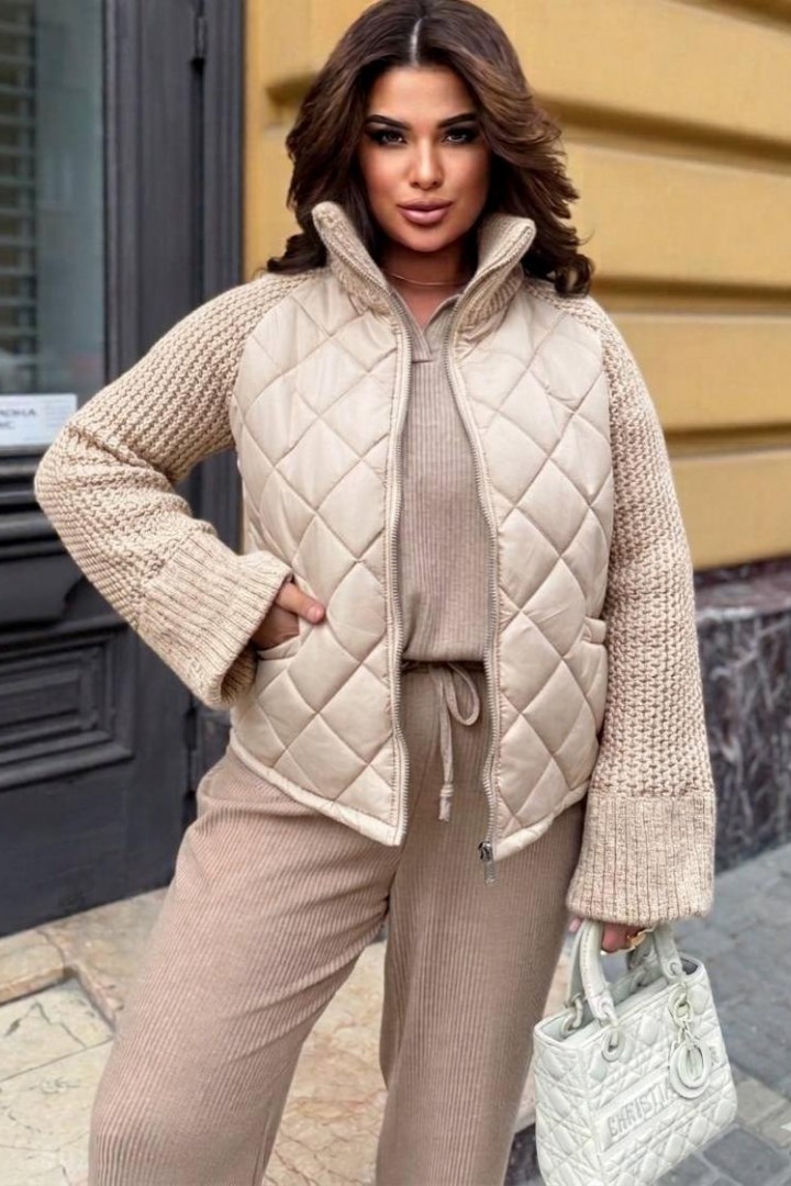 Кофта куртка с широкими рукавами  BAV-1051A950 