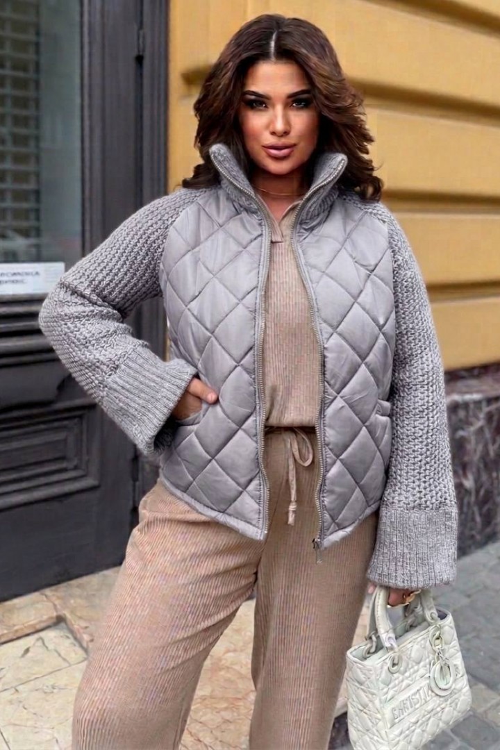 Кофта куртка с широкими рукавами  BAV-1051A950 