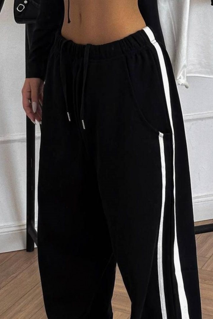 Спортивные брюки с лампасами DMP-A289A250