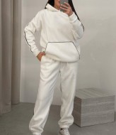 Спортивный флисовый костюм  DMP-R1860A650B700