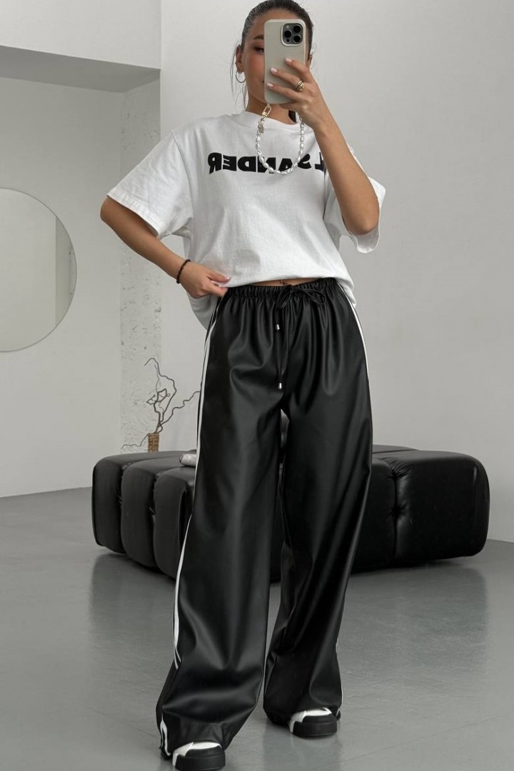 Объемные брюки с лампасами DMP-R1852A350