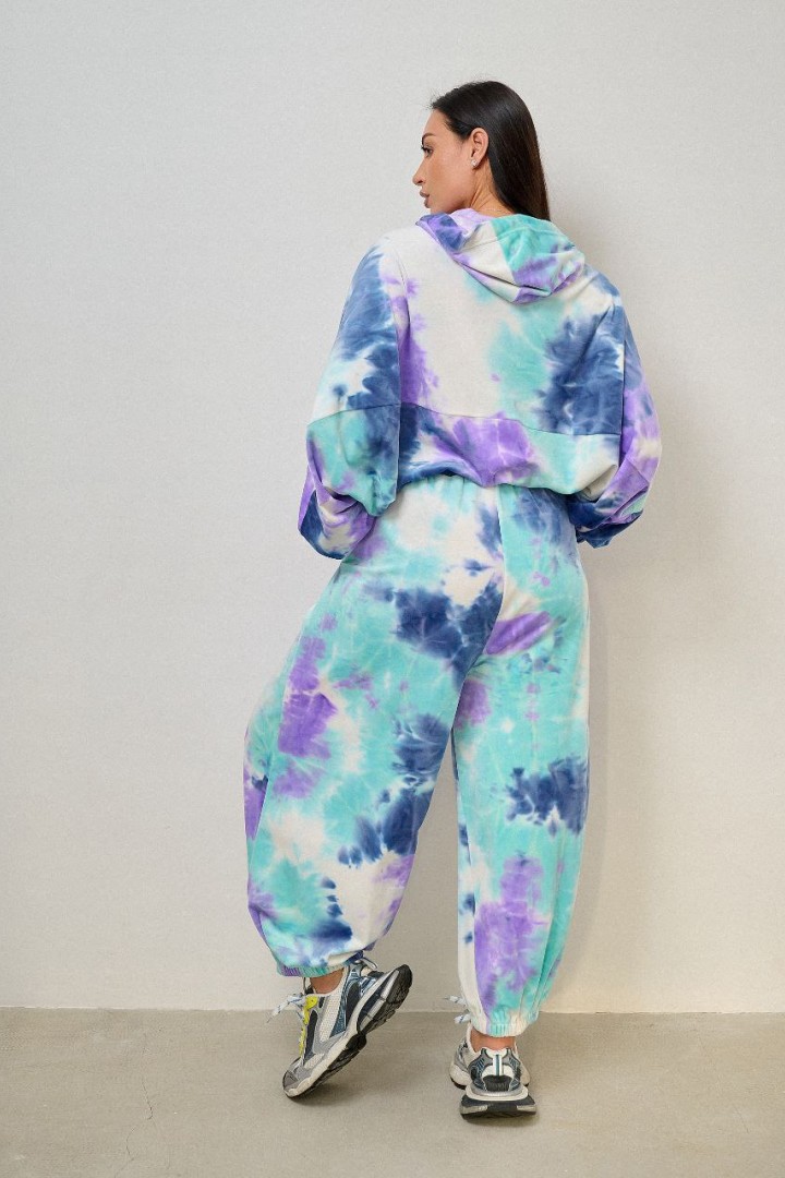 Яркий костюм IS-232A900