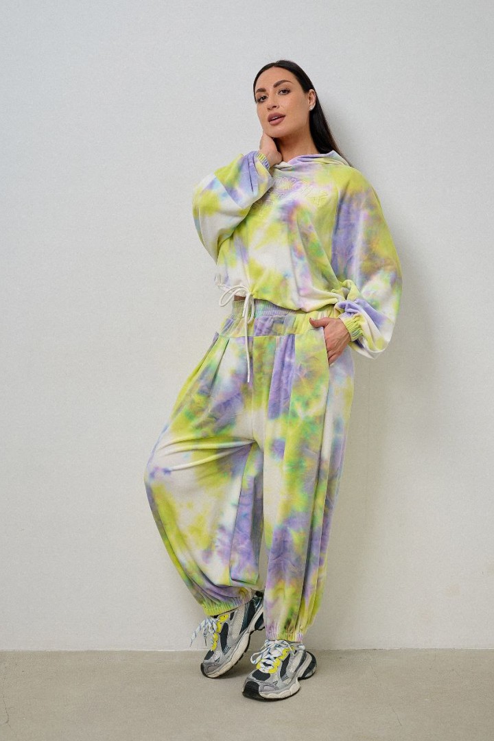 Яркий костюм IS-232A900