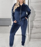 Прогулянковий костюм з білими лампасами VOJ-337A750