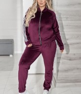 Прогулянковий костюм з білими лампасами VOJ-337A750