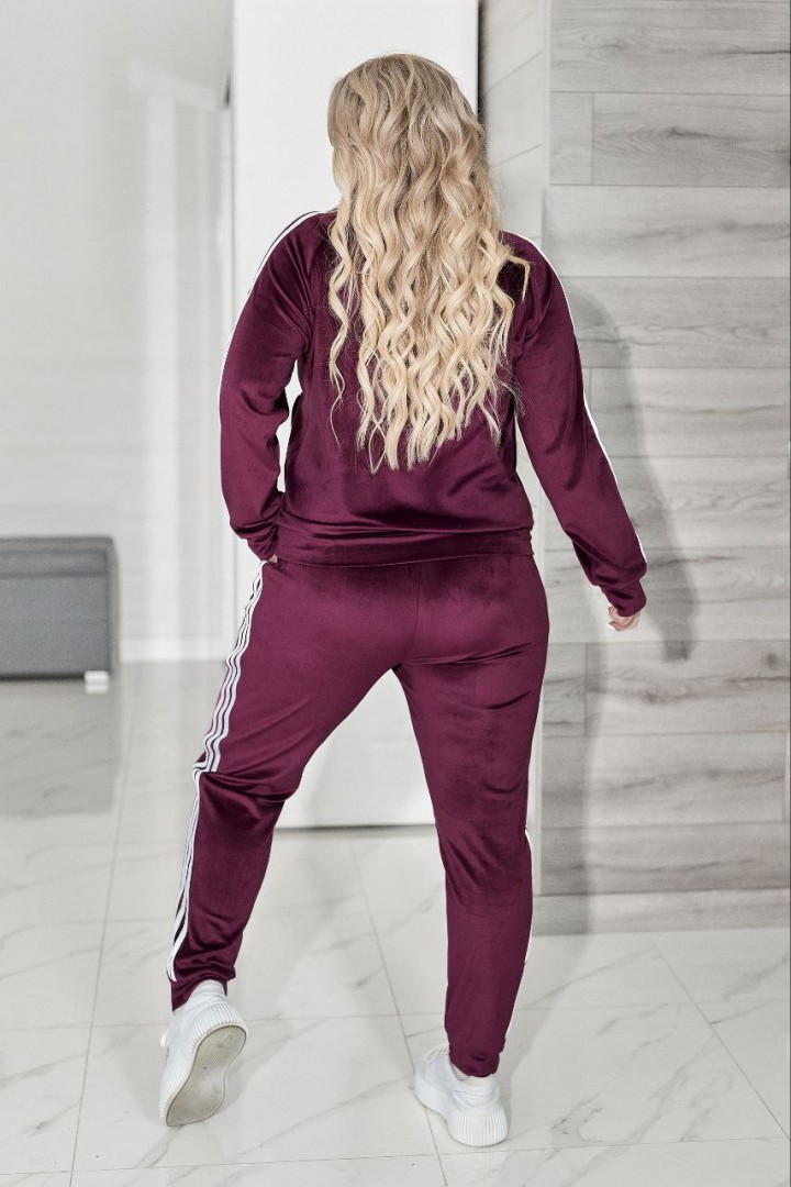 Прогулянковий костюм з білими лампасами VOJ-337A750